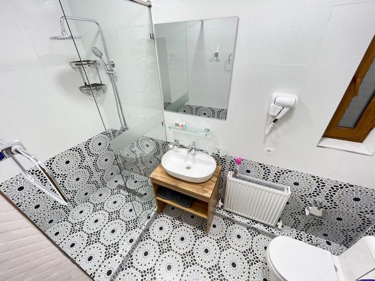 Meros Hotel Бухара Екстериор снимка